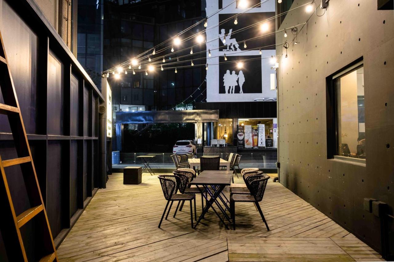 Canvas Black Guesthouse Busan Dış mekan fotoğraf