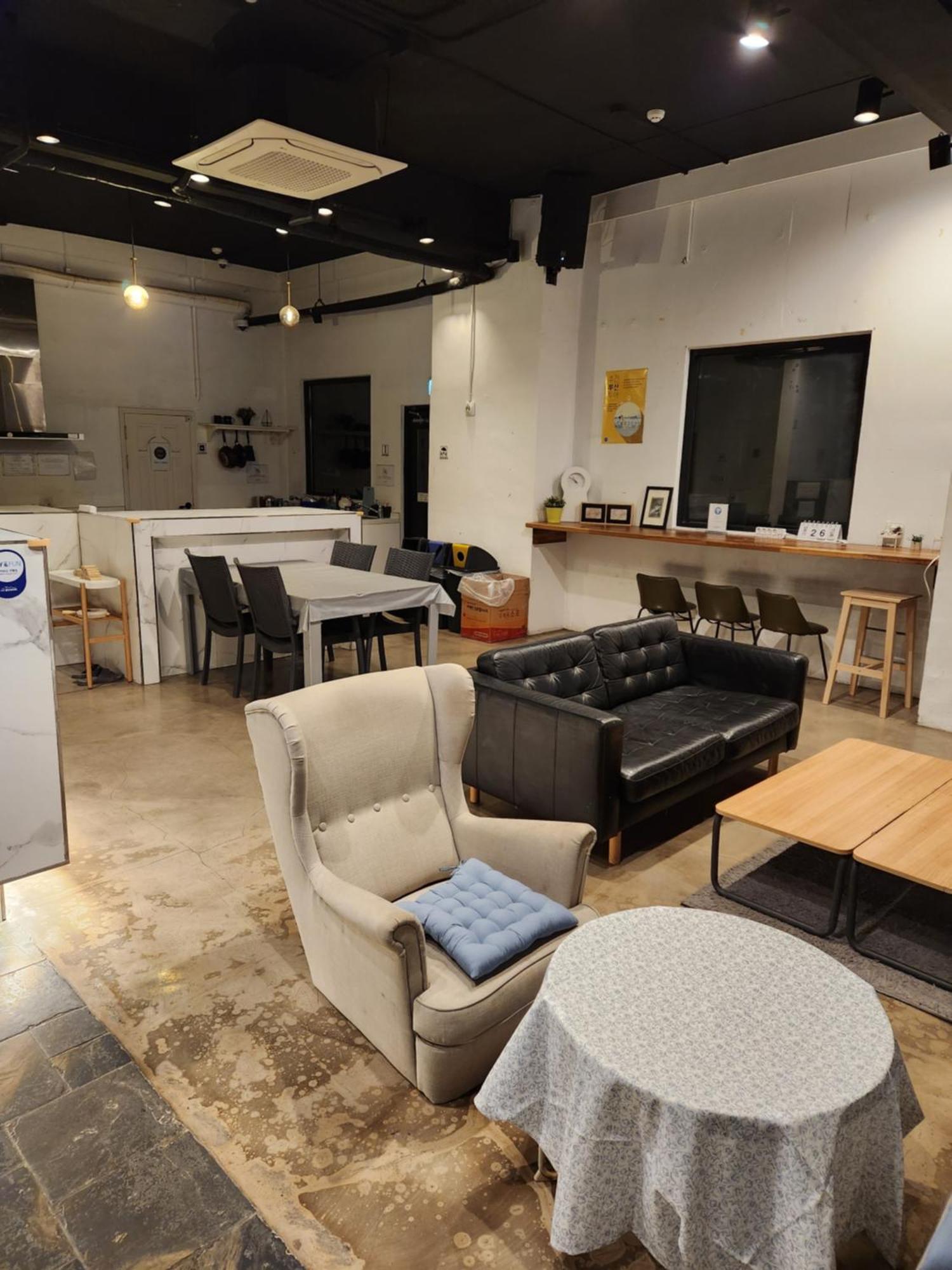 Canvas Black Guesthouse Busan Dış mekan fotoğraf